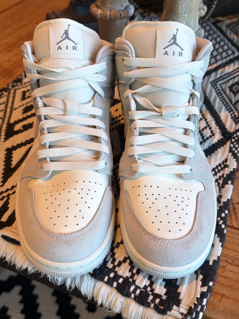 Jordan 1 Mid Women’s Sneakers in Light Gray and White Suede/Leather - Picture 2 of 5
